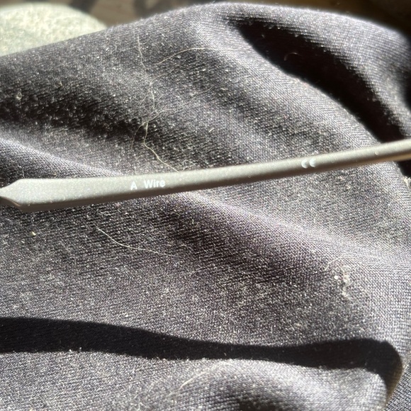 Oakley A wire sunglasses - Picture 4 of 5